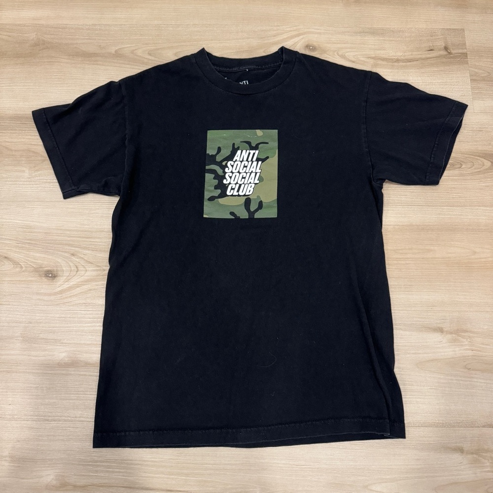 Men’s Medium Tshirt by Anti social social Club luxury designer brand Tshirt